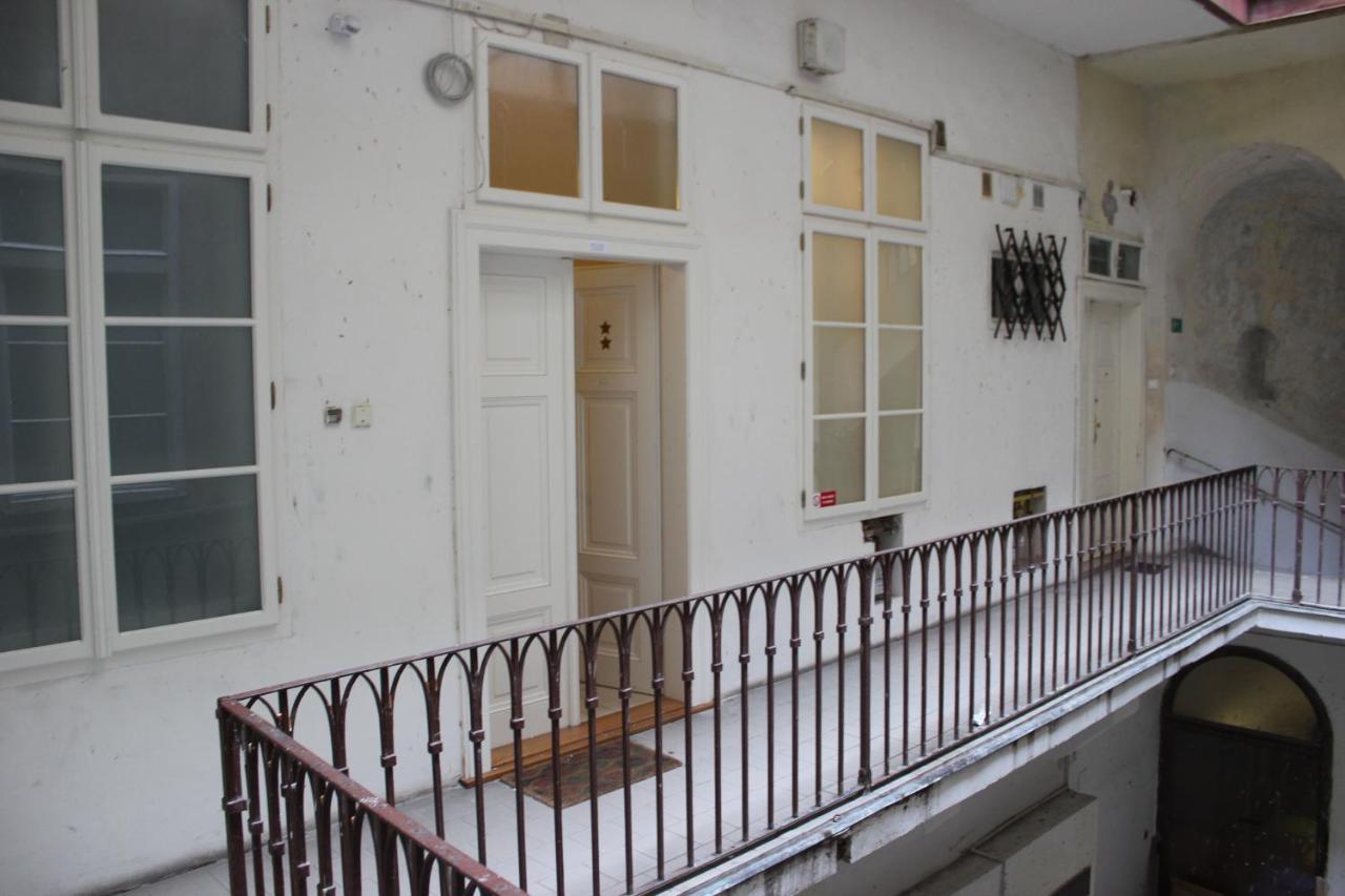 Michalska Apartment Πράγα Εξωτερικό φωτογραφία