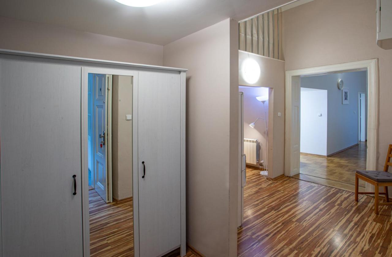 Michalska Apartment Πράγα Εξωτερικό φωτογραφία